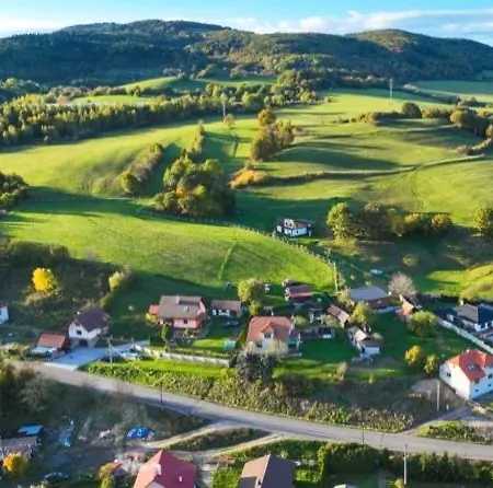 Pod Lukou 571 Apartment *